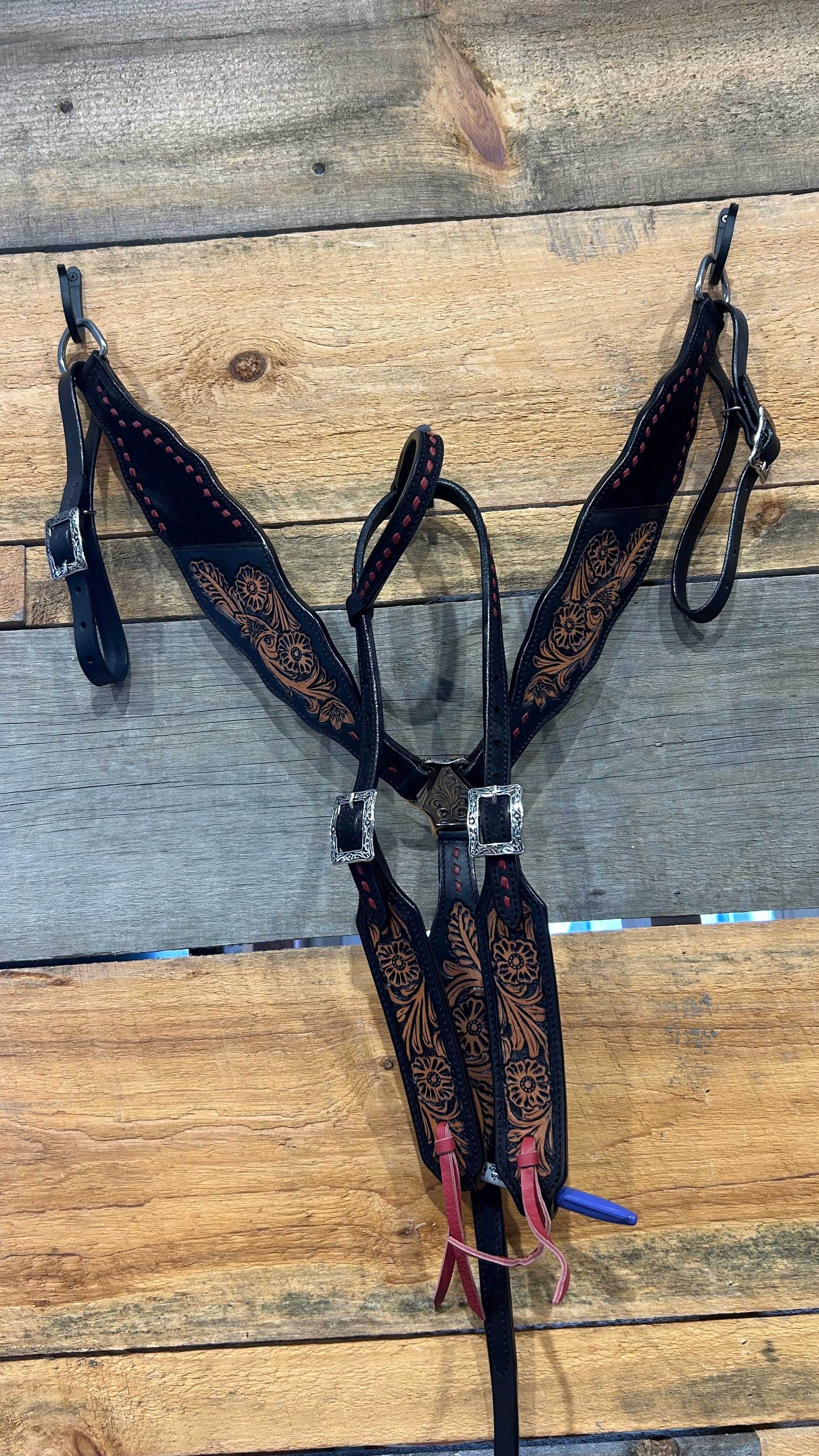 PLR Ruby Wildflower Tack Set