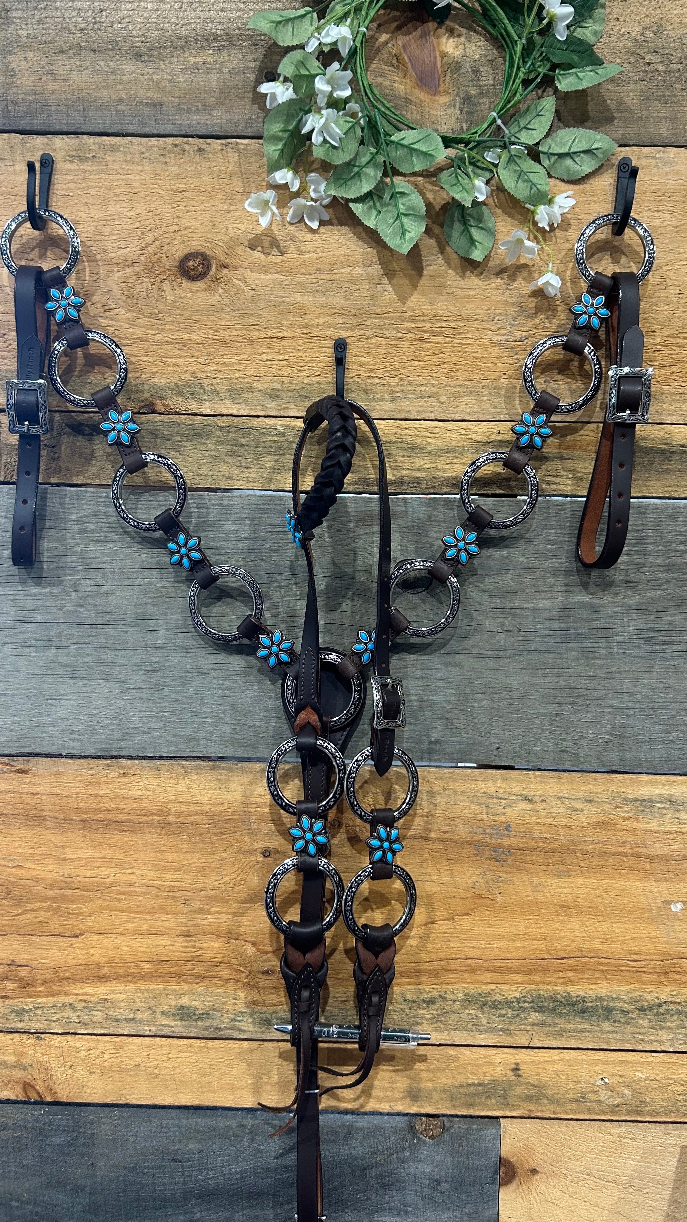 PLR Turquoise Tumbleweed Tack Set