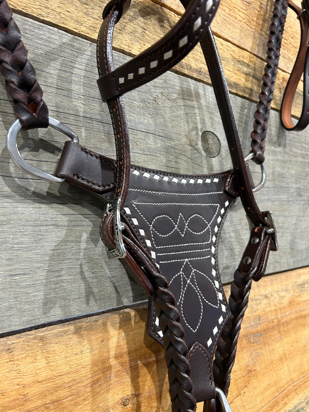 PLR White Boot Stitch Betty Tack Set