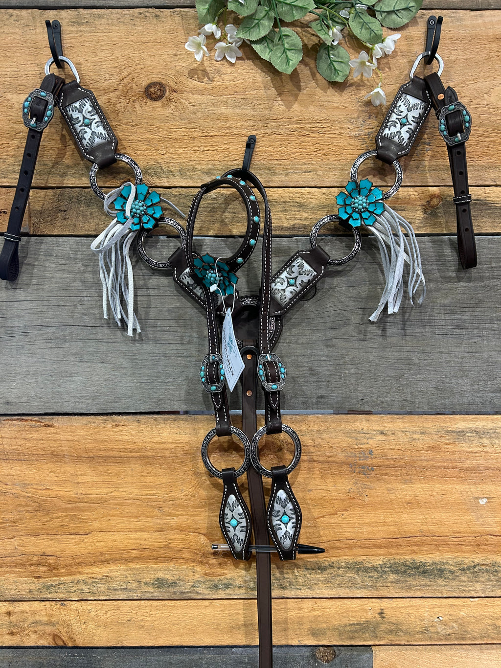 PLR Turquoise Hawaii Tack Set
