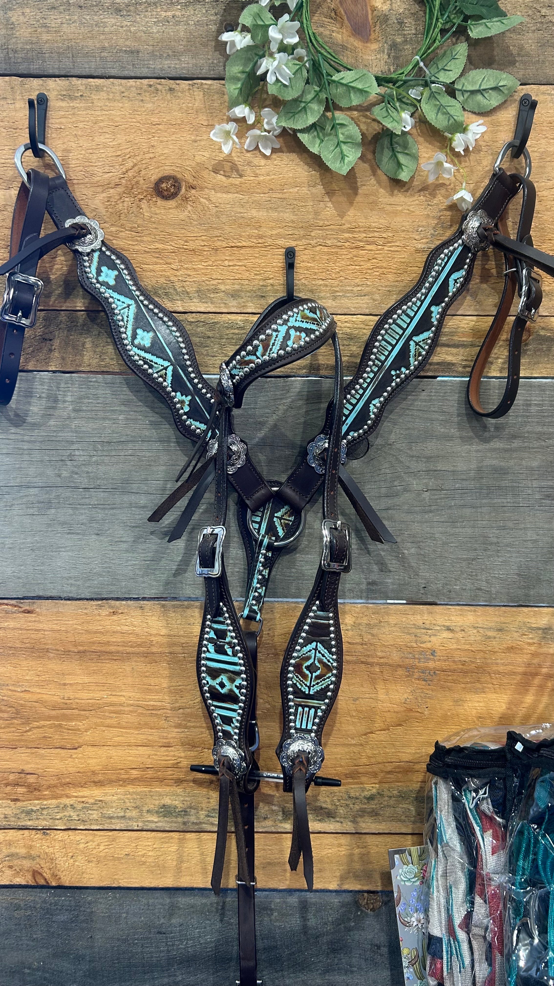 PLR Wild Aztec Tack Set