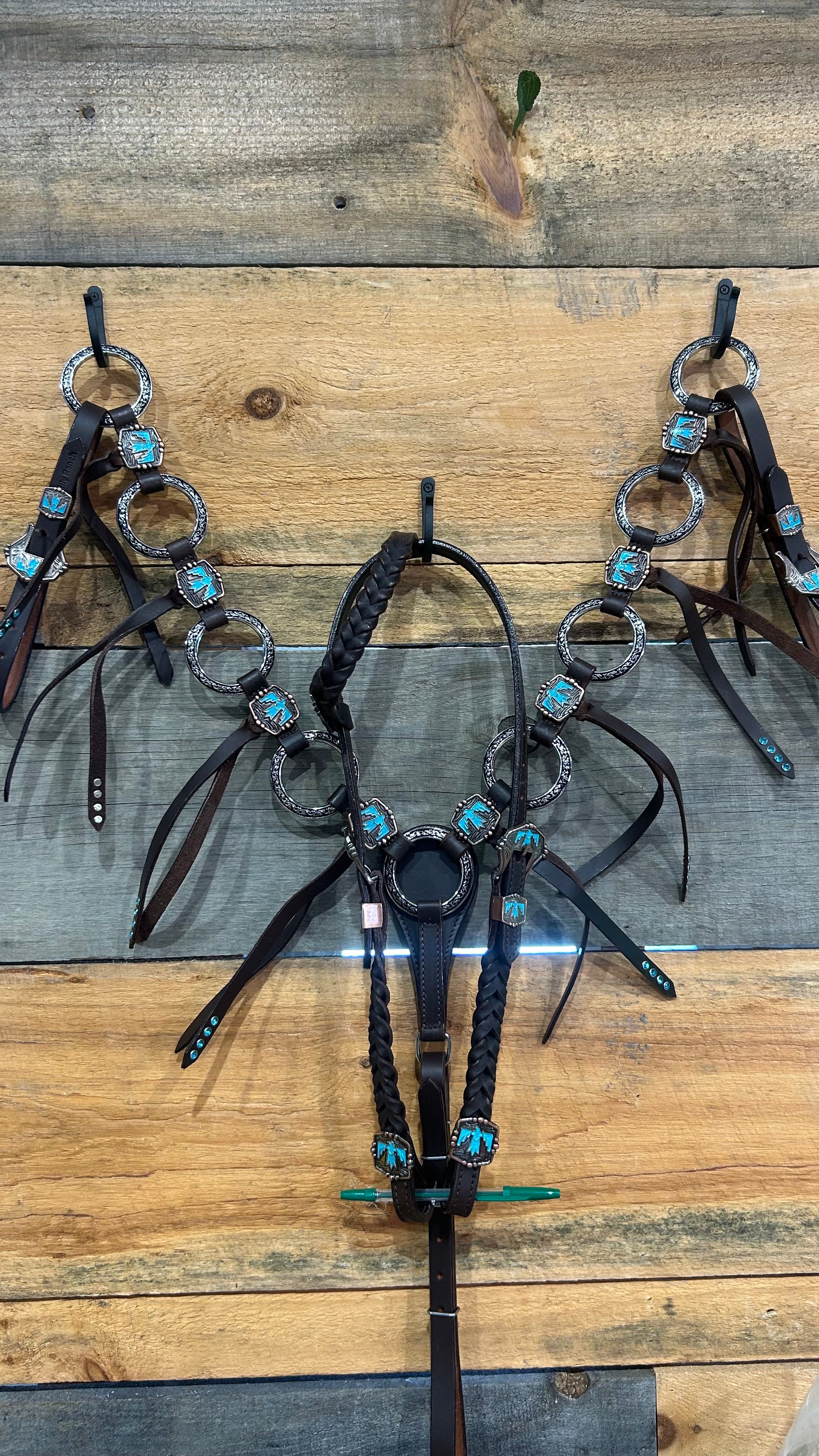 PLR Wild Thunderbird Tack Set