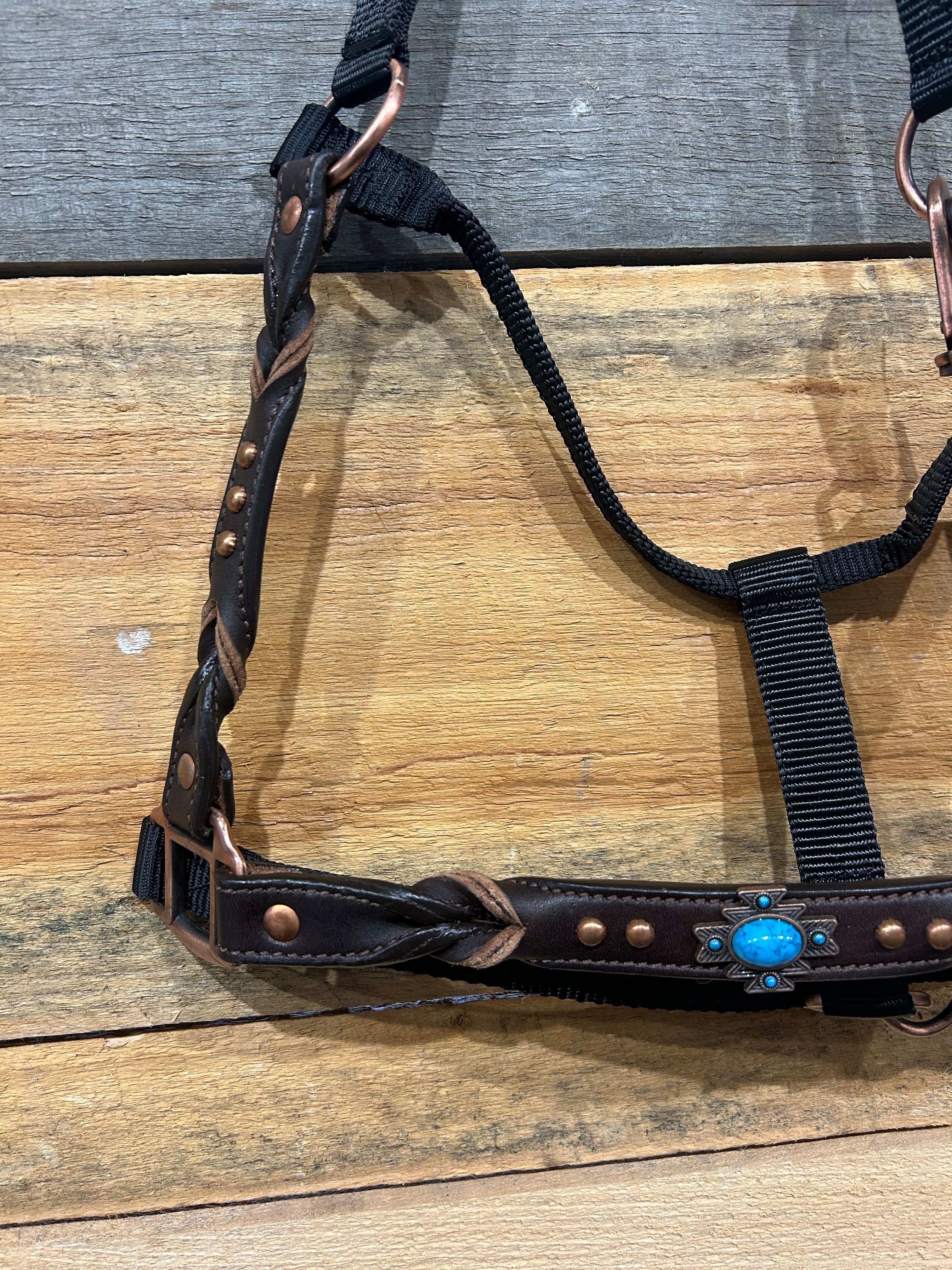 PLR Twisted Tornado Halter