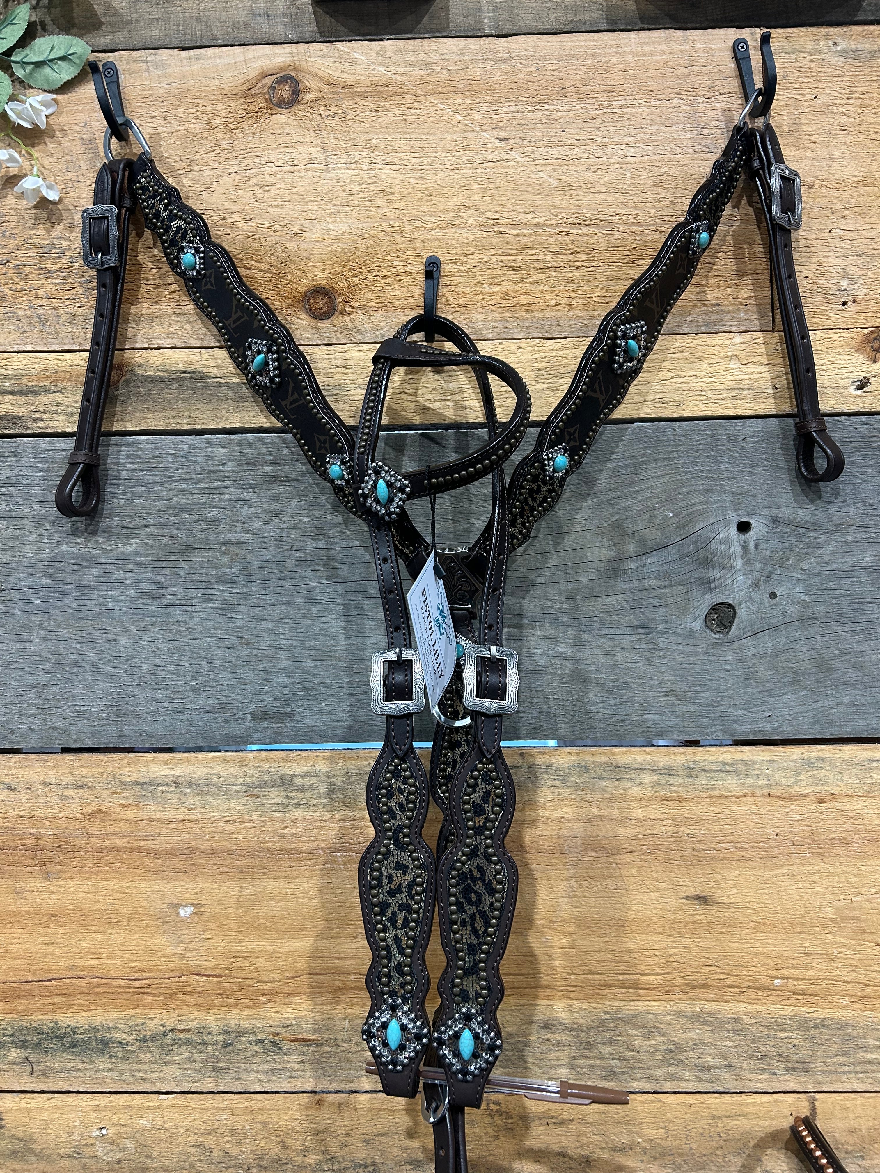 PLR Designer Cheetah Tack Set