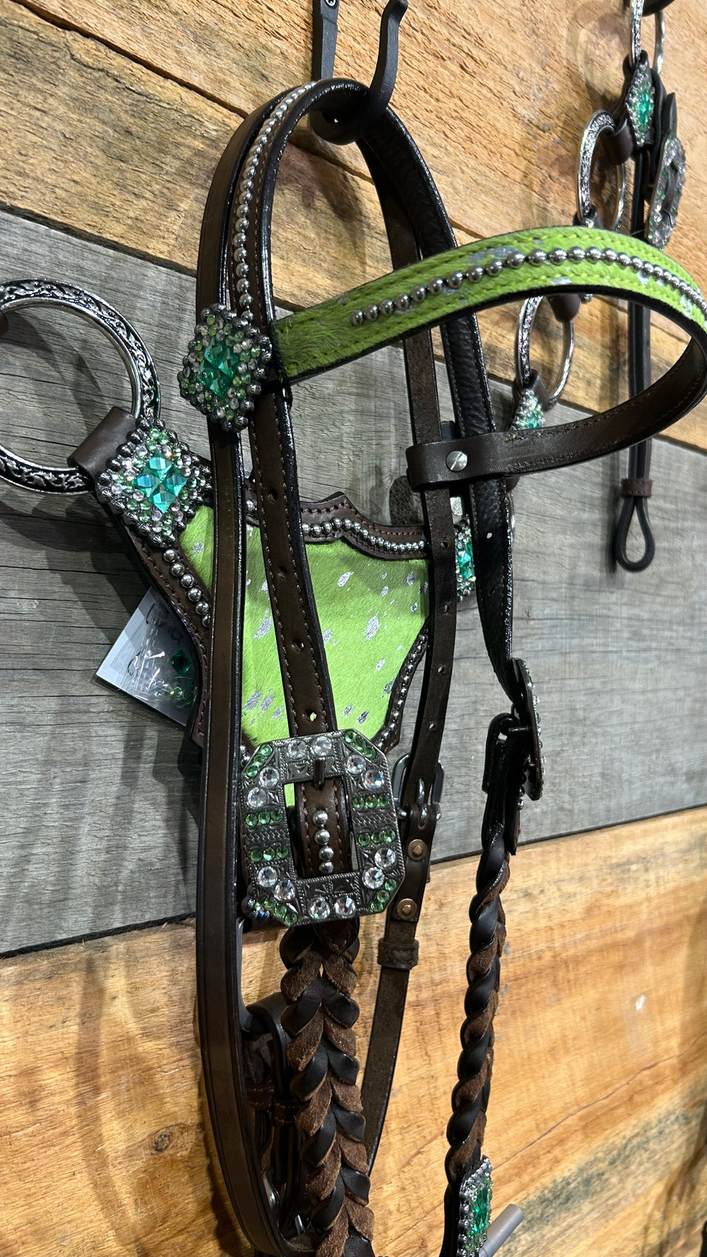 PLR Wicked Lime Cowhide Tack Set