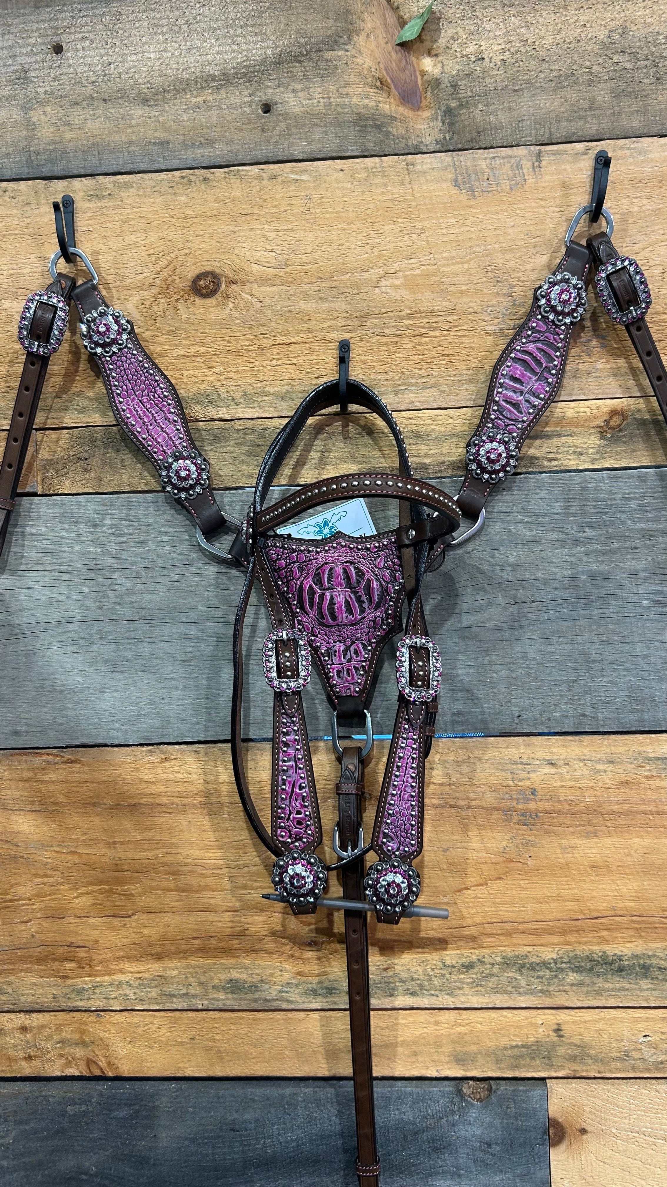 PLR Pink Venom Tack Set