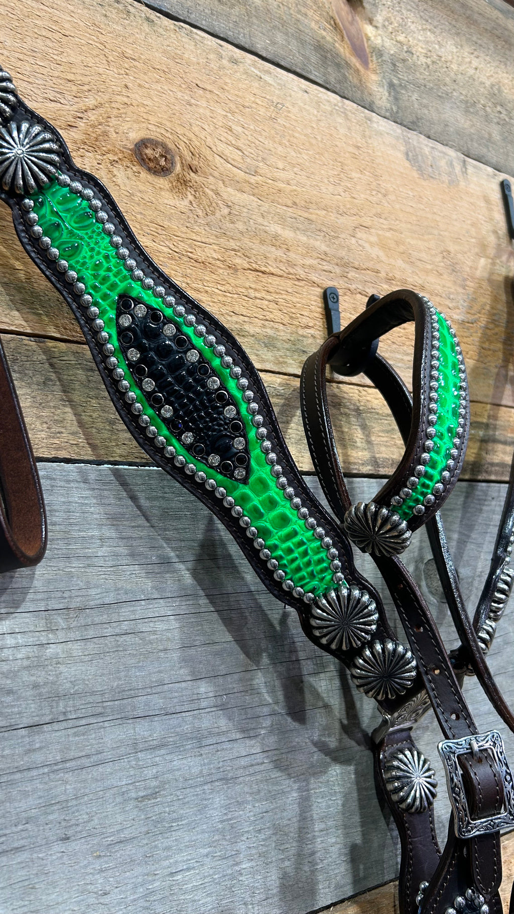 PLR Electric Lime Gator Tack Set