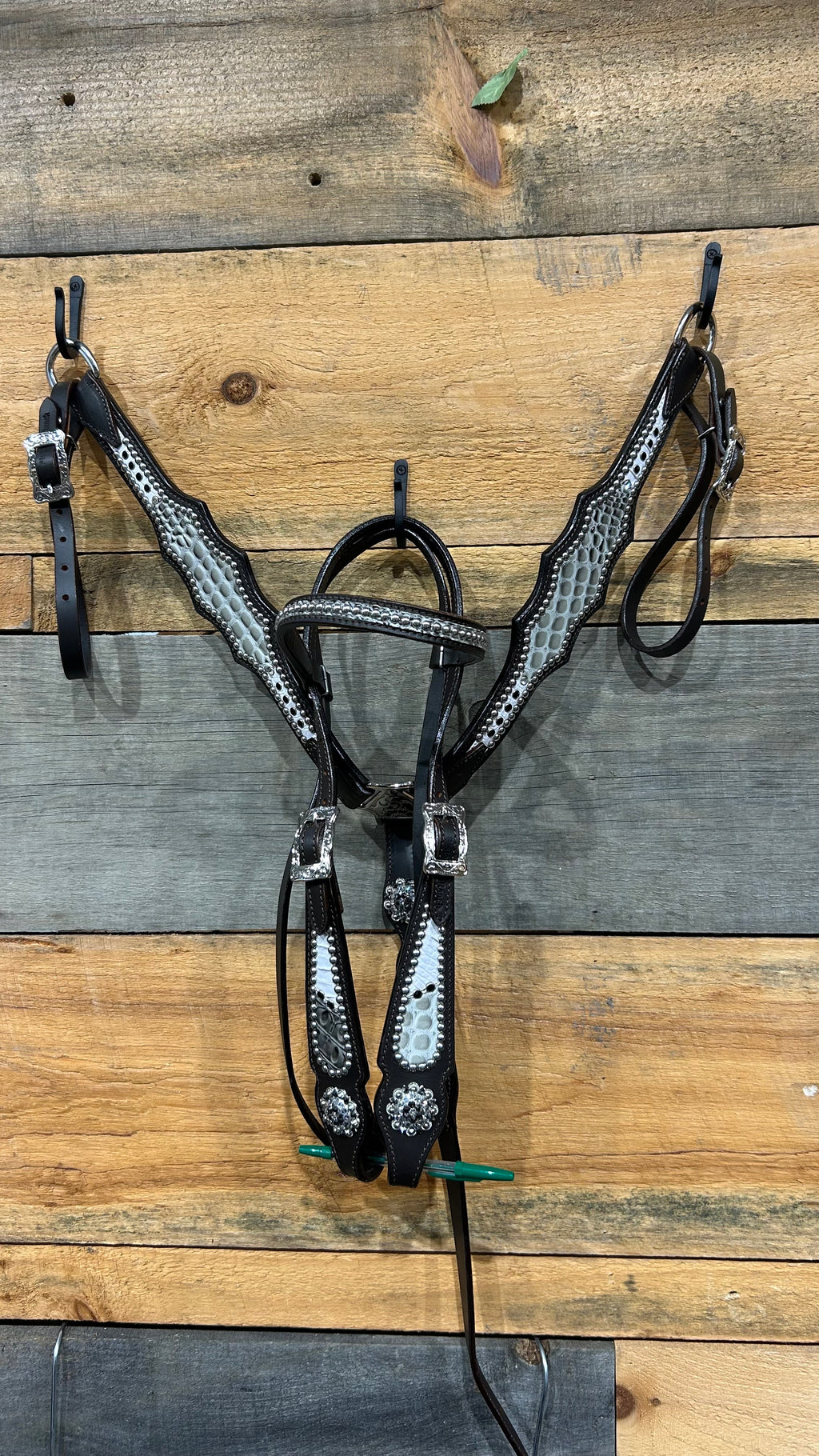 PLR Silver Smoke Tack Set