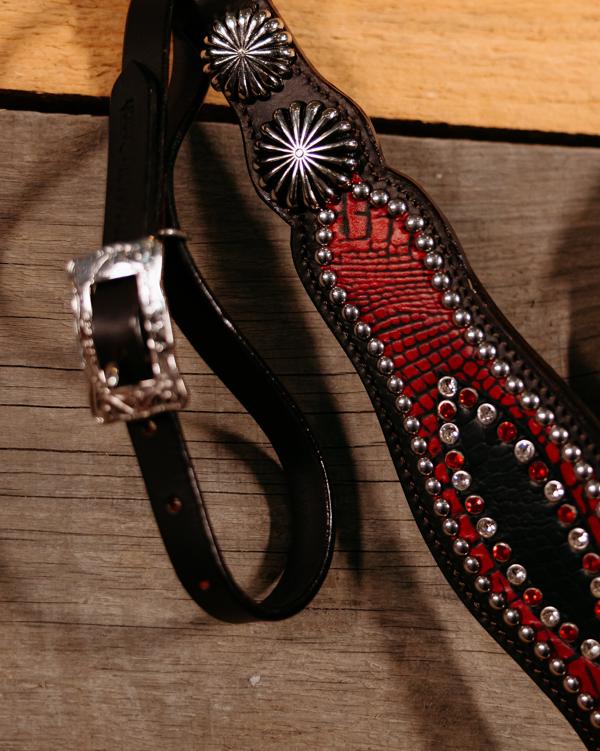 PLR Red Gator Tack Set