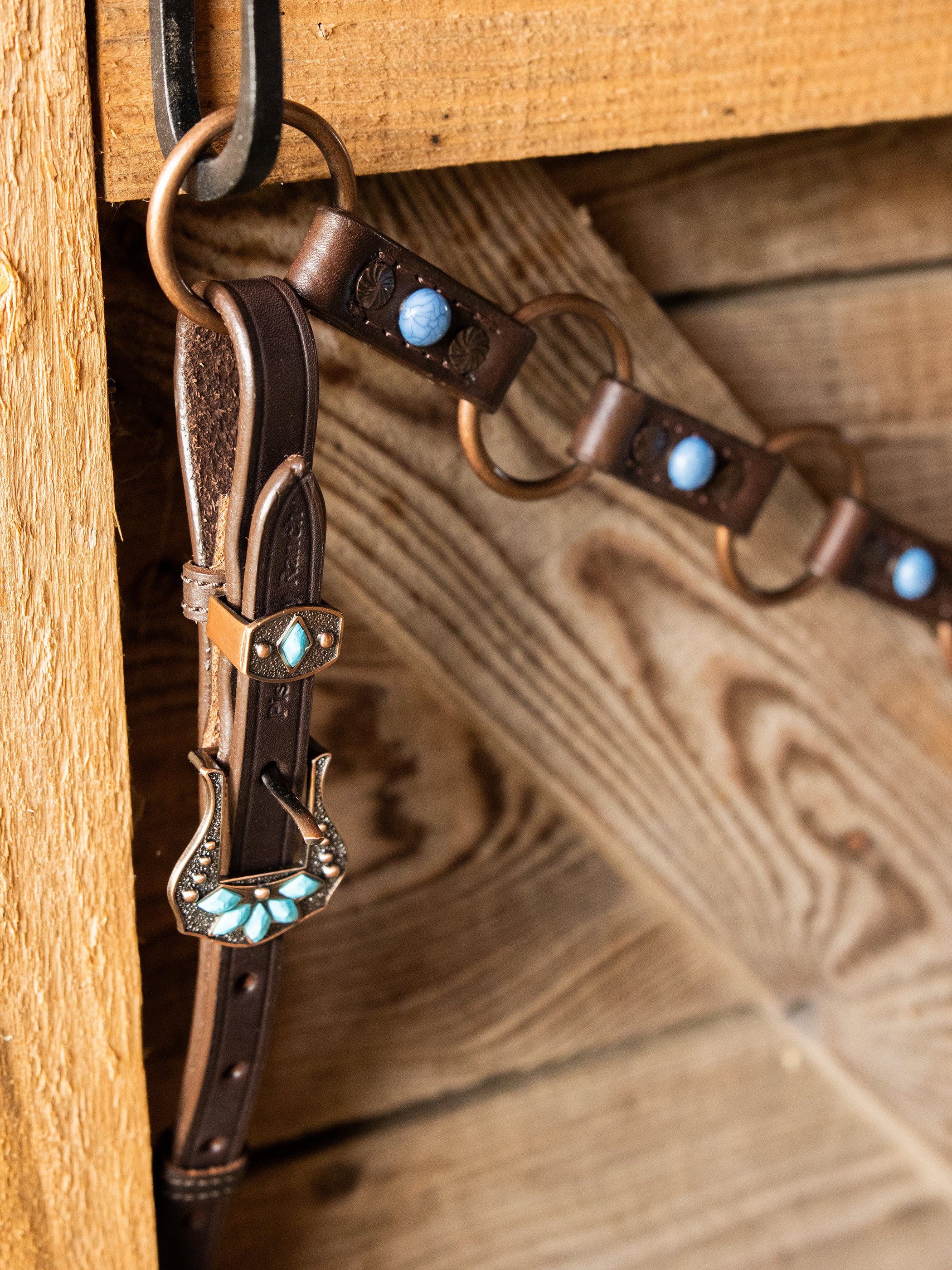PLR Turquoise Stone Tack Set