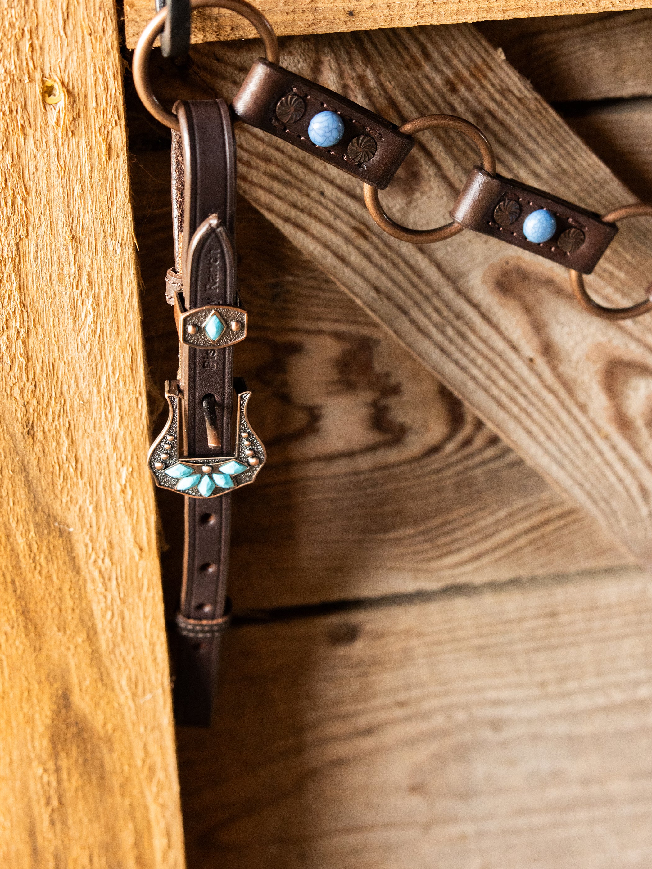PLR Turquoise Stone Tack Set
