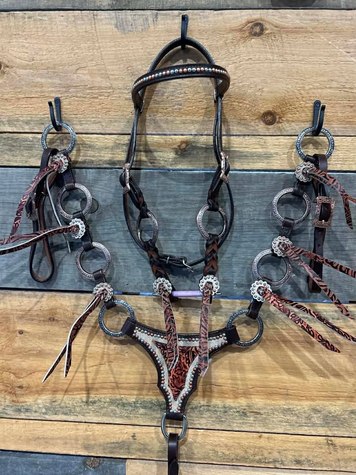 PLR Rustic Bloom Tack Set
